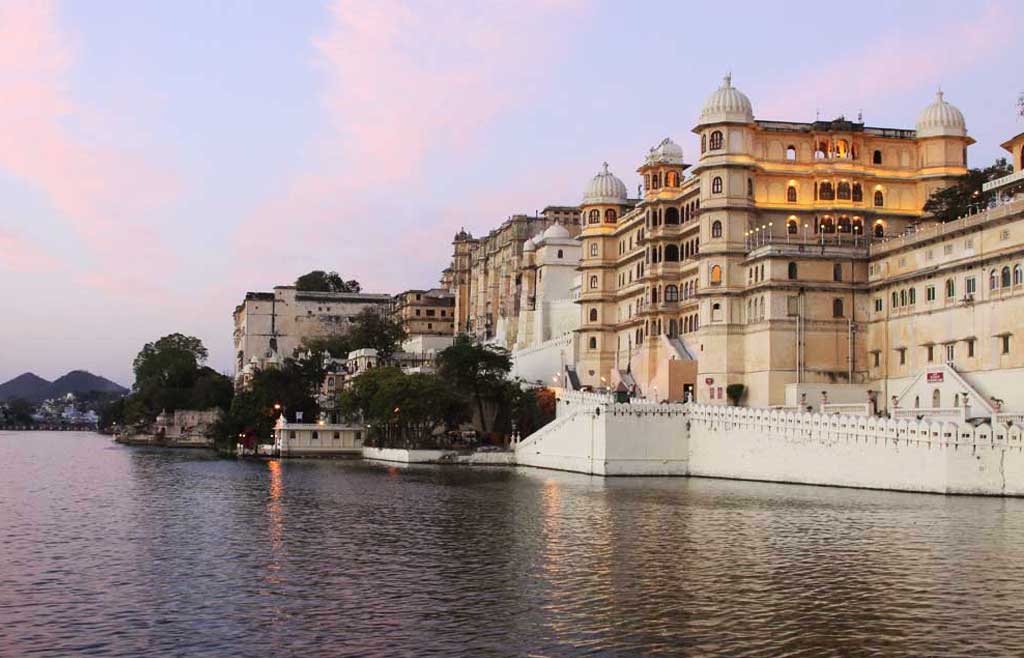 Jagmandir Island Palace